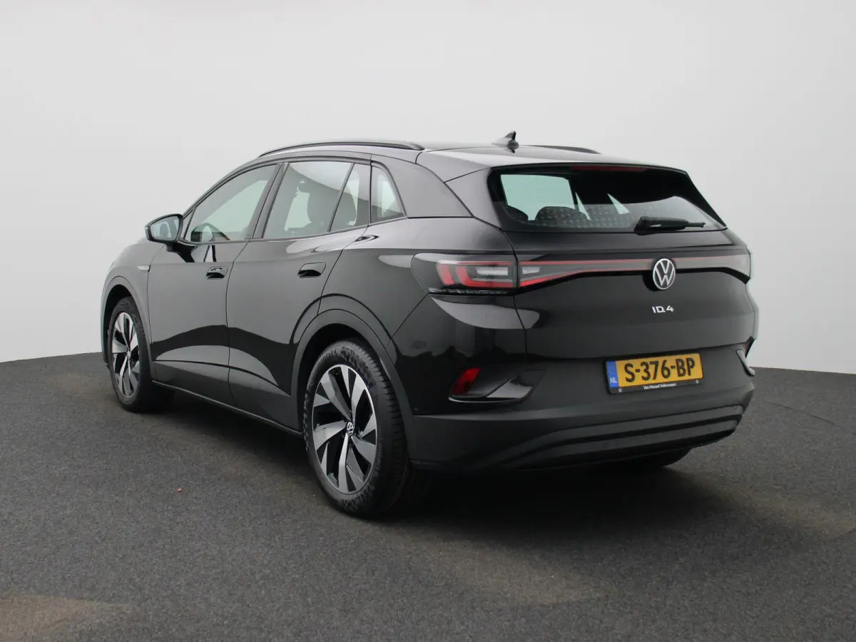 Pro 77 kWh 204 PK| Origineel Nederlands | Trekhaak | Navigatie | Achteruitrijcamera | Stoelverwarming | Stuurwielverwarming | 20 Inch Velgen