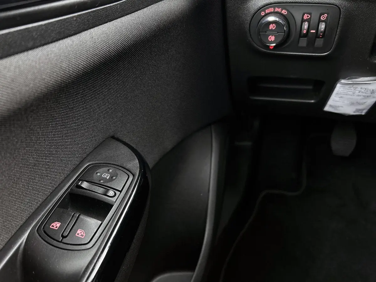 1.0 Turbo 120 Jaar Edition | Camera | Navigatie | Apple Carplay/Android Auto