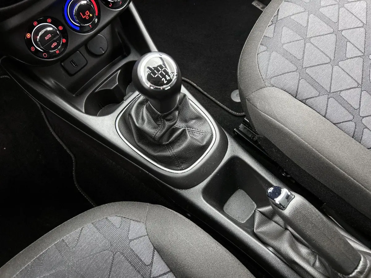 1.0 Turbo 120 Jaar Edition | Camera | Navigatie | Apple Carplay/Android Auto