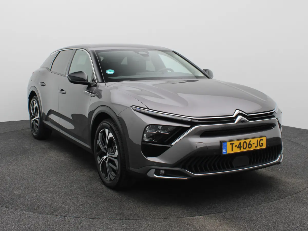 1.6 Plug-in Hybrid 225 Shine | Automaat | Carplay | 360* Camera | Stoel + stuurverwarming | leder | Memory | Elek. stoelen | Elek. klep | HUD |