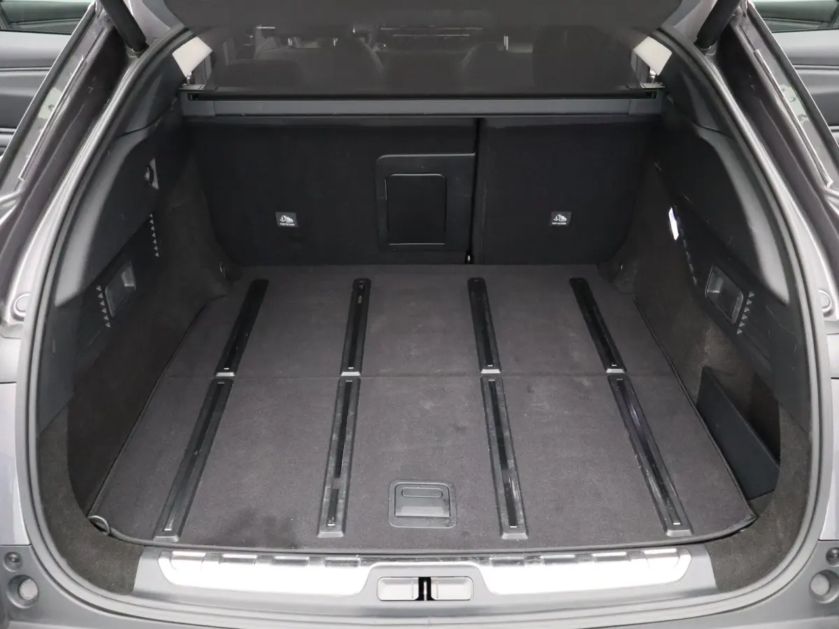 1.6 Plug-in Hybrid 225 Shine | Automaat | Carplay | 360* Camera | Stoel + stuurverwarming | leder | Memory | Elek. stoelen | Elek. klep | HUD |