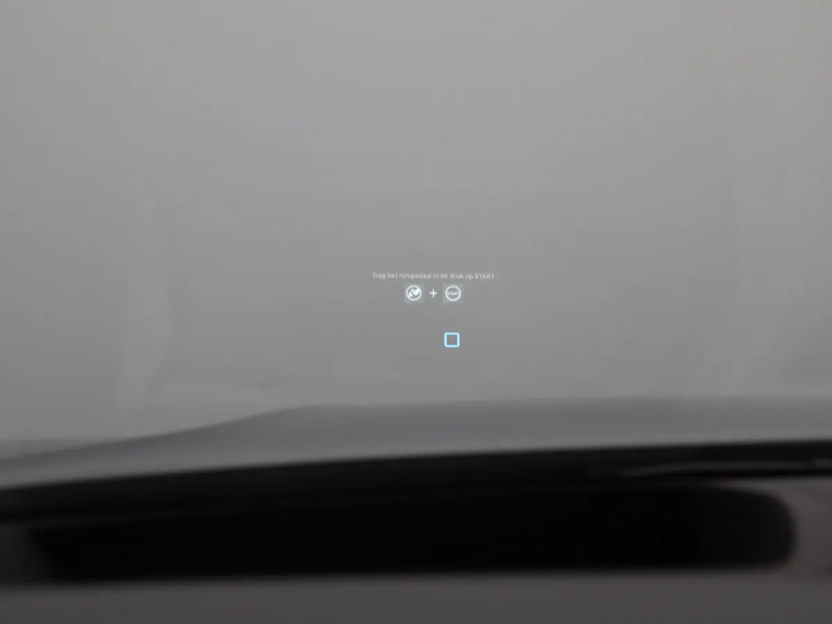 1.6 Plug-in Hybrid 225 Shine | Automaat | Carplay | 360* Camera | Stoel + stuurverwarming | leder | Memory | Elek. stoelen | Elek. klep | HUD |