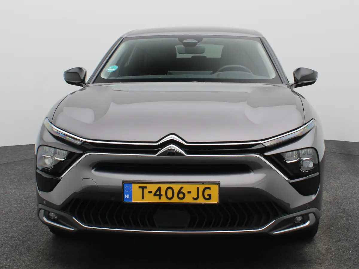 1.6 Plug-in Hybrid 225 Shine | Automaat | Carplay | 360* Camera | Stoel + stuurverwarming | leder | Memory | Elek. stoelen | Elek. klep | HUD |