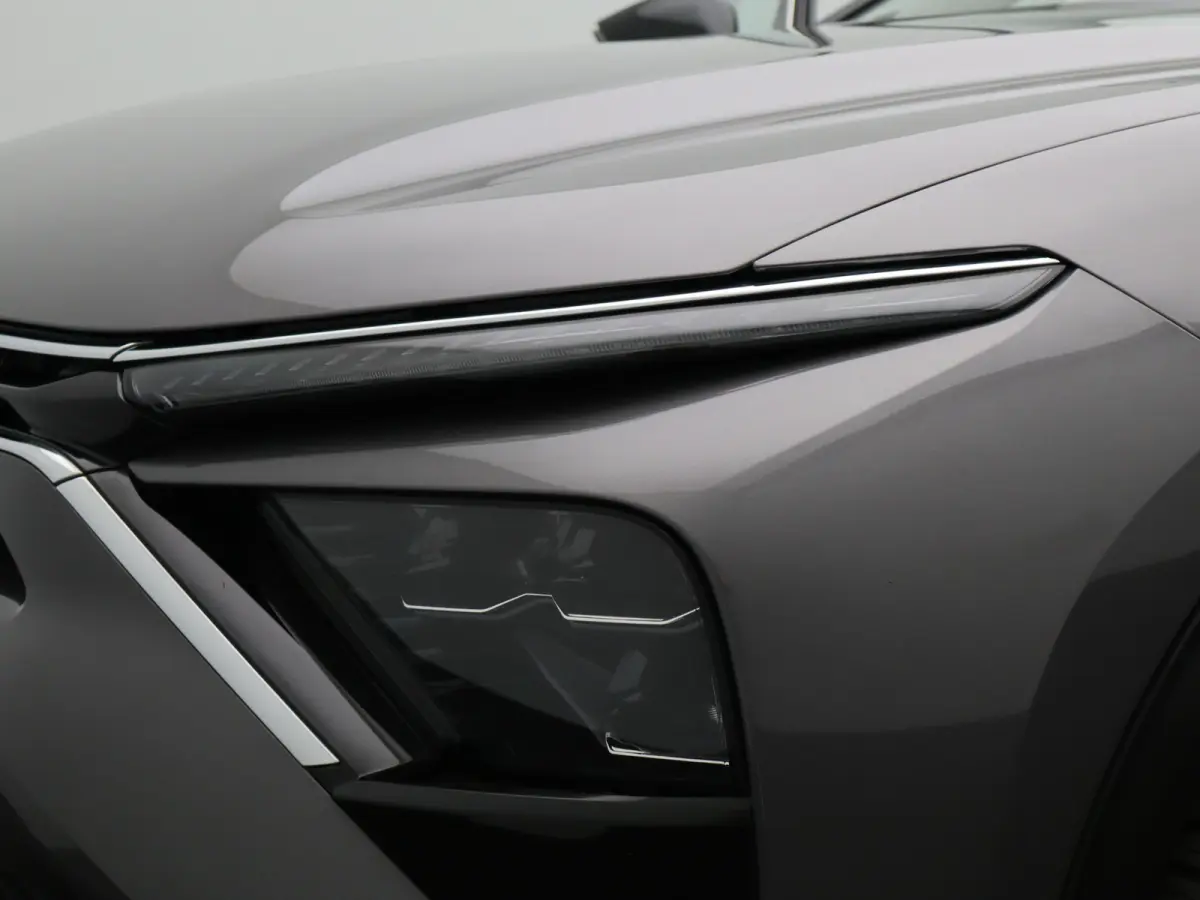 1.6 Plug-in Hybrid 225 Shine | Automaat | Carplay | 360* Camera | Stoel + stuurverwarming | leder | Memory | Elek. stoelen | Elek. klep | HUD |