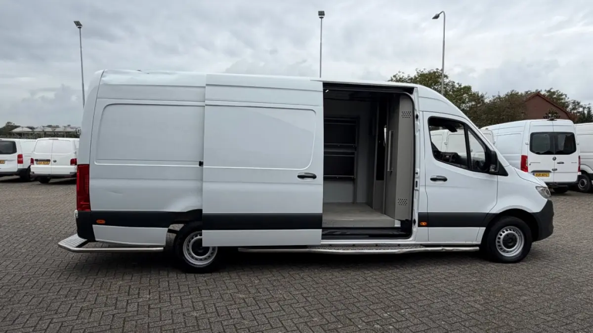 311 CDI 84KW 114PK L3H2 AUTOMAAT EURO 6 AIRCO/ ORIGINEEL AUDIO/ CAMERA/ 100% DEALERONDERHOUDEN