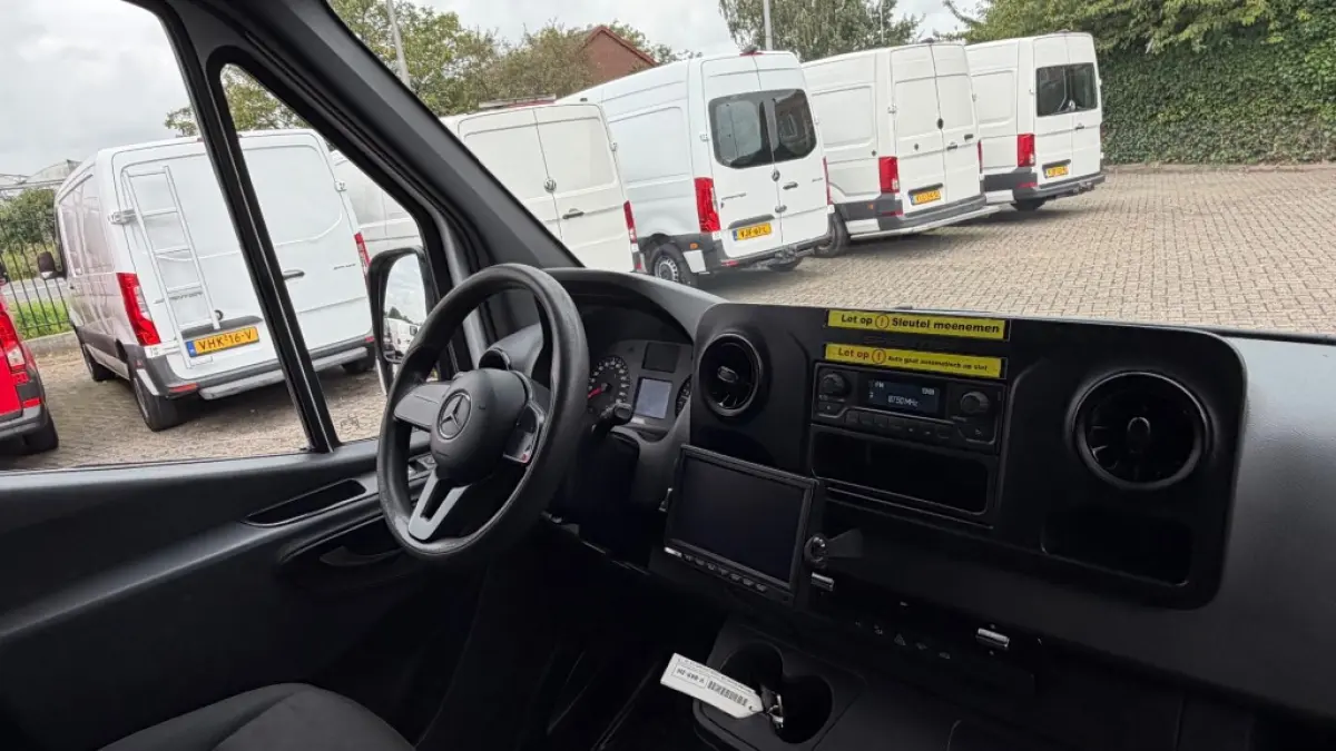 311 CDI 84KW 114PK L3H2 AUTOMAAT EURO 6 AIRCO/ ORIGINEEL AUDIO/ CAMERA/ 100% DEALERONDERHOUDEN