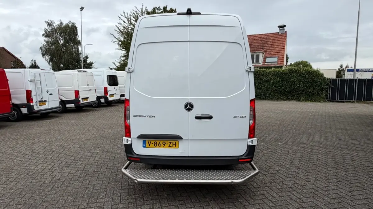 311 CDI 84KW 114PK L3H2 AUTOMAAT EURO 6 AIRCO/ ORIGINEEL AUDIO/ CAMERA/ 100% DEALERONDERHOUDEN