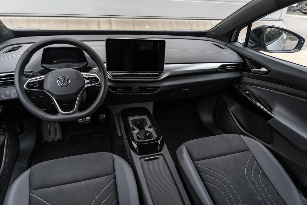 286pk Pro Limited Edition 77 kWh | Trekhaak | Adaptief Onderstel | Autonome Parkeerfunctie