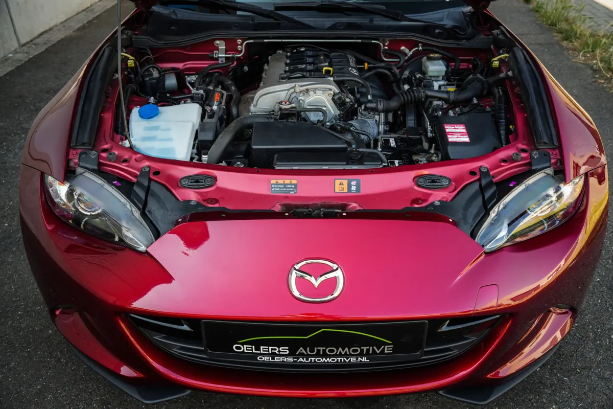2.0 SkyActiv-G 160 GT-M | BOSE | CRUISE | NAVI | LEDER | STOELVERW. | PDC | SOUL RED | MOOI! |