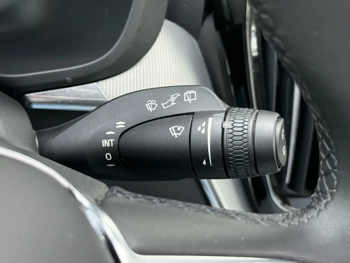 2.0 T6 Plug-in hybrid AWD Plus Dark | Trekhaak | Pano | Pilost Assist | Memory