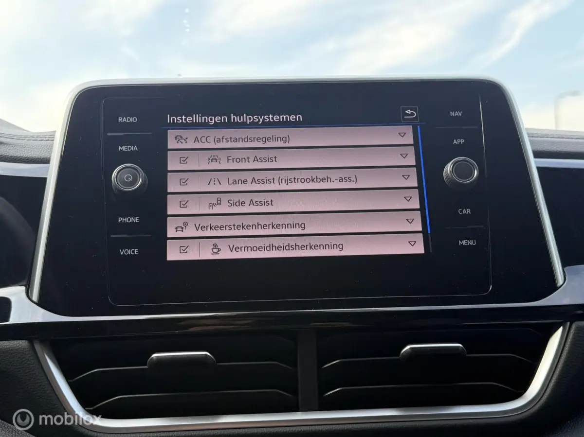 1.5 TSI 3x R-Line - Automaat - Camera - Lane assist -