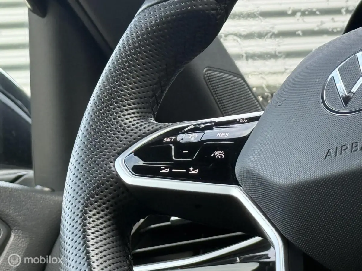 1.5 TSI 3x R-Line - Automaat - Camera - Lane assist -