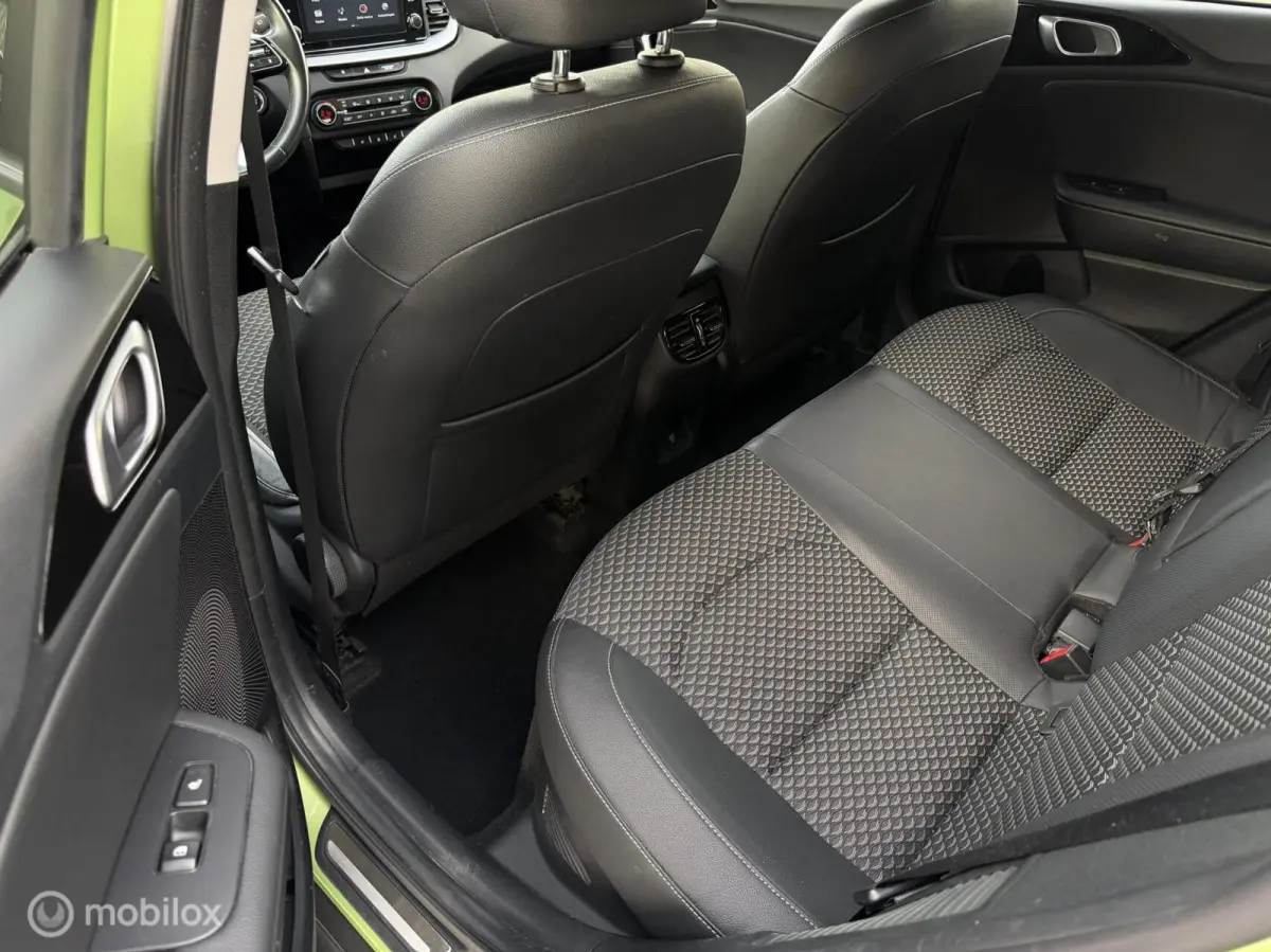 1.6 GDi PHEV DynamicPlusLine Acc Trekhaak Stoel-/stuurverw. Carplay 18"Lmv etc.