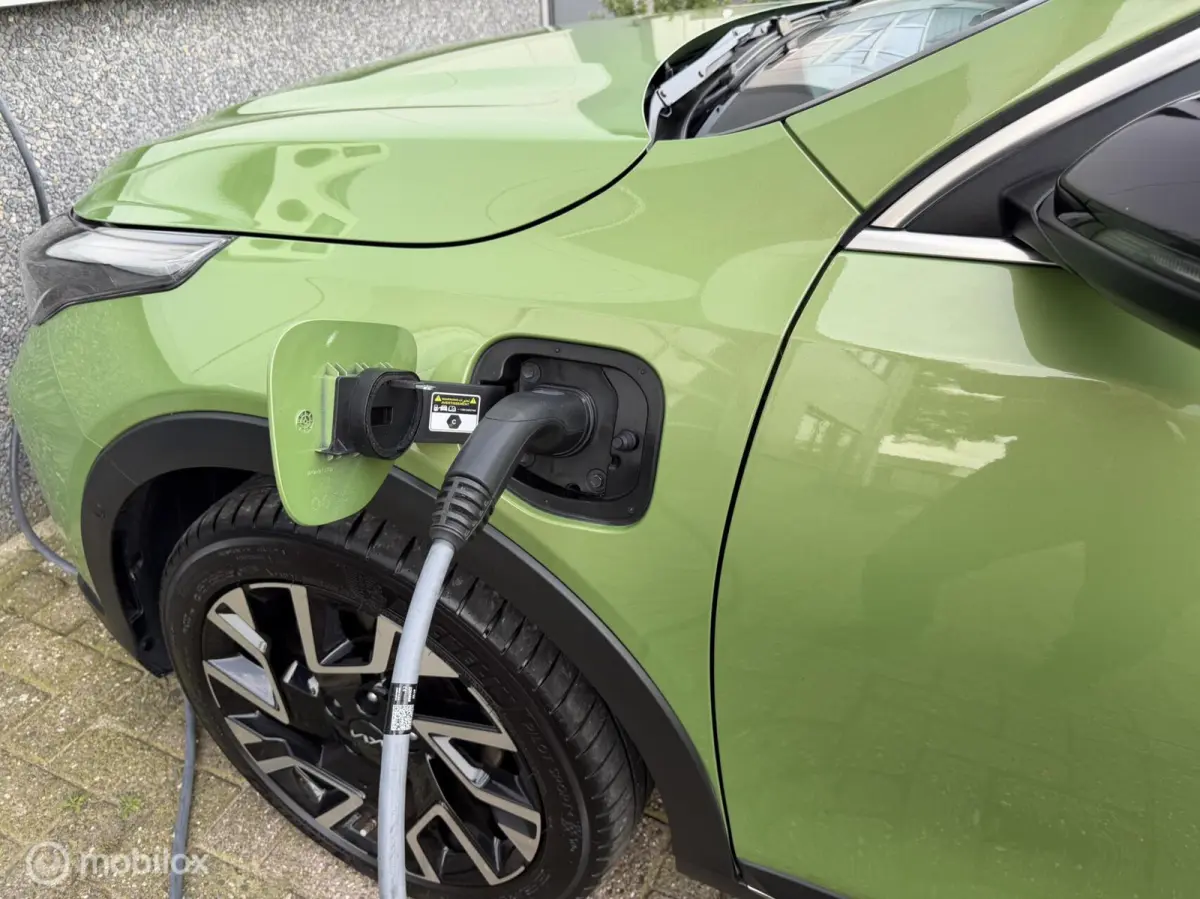 1.6 GDi PHEV DynamicPlusLine Acc Trekhaak Stoel-/stuurverw. Carplay 18"Lmv etc.