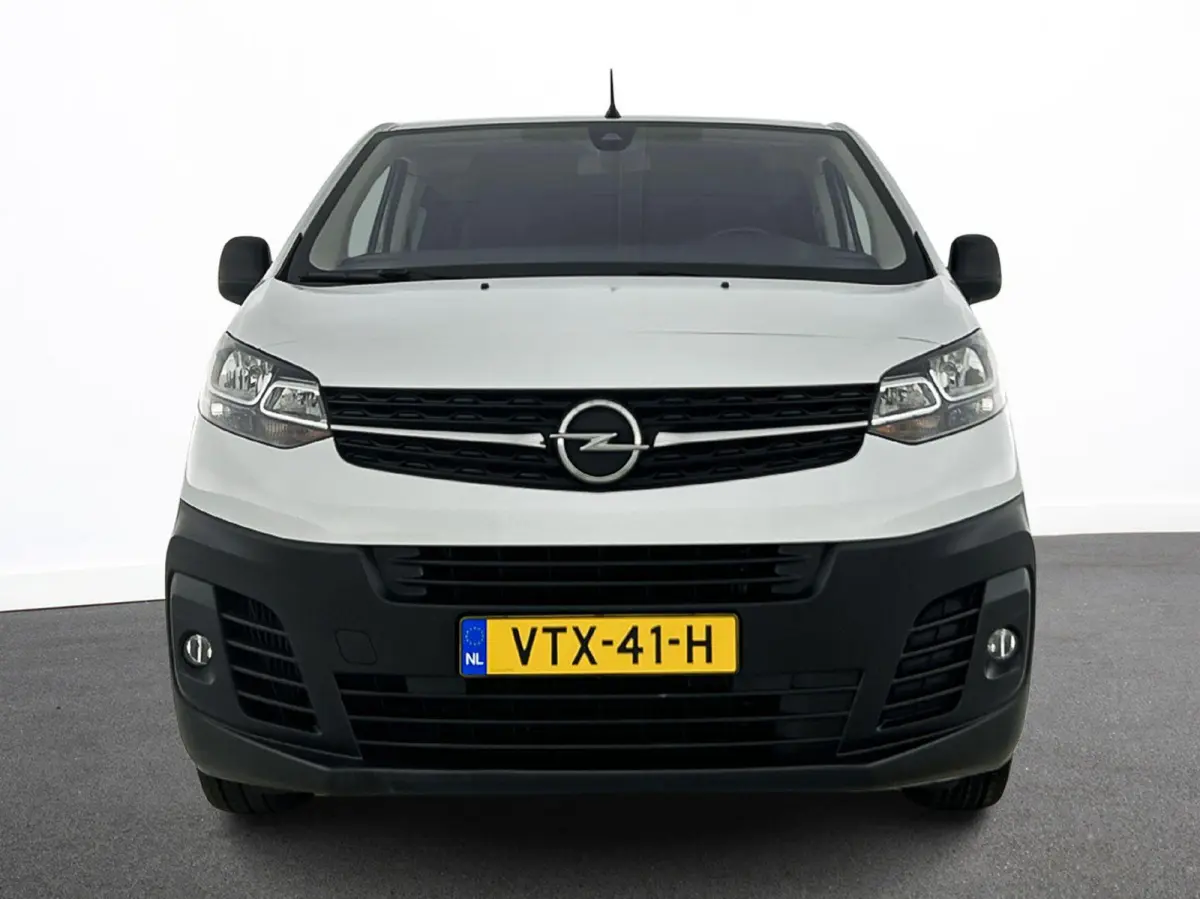2.0 CDTI L3H1 145PK Dubbele Cabine Edition Airco Navigatie Trekhaak Carplay