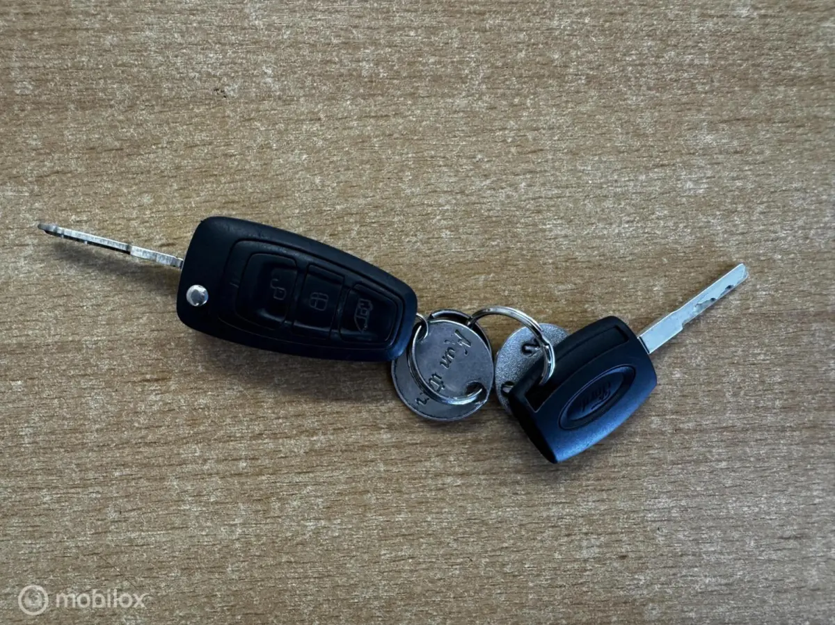 350 2.0 TDCI L3H2 DC Ambiente 2017
