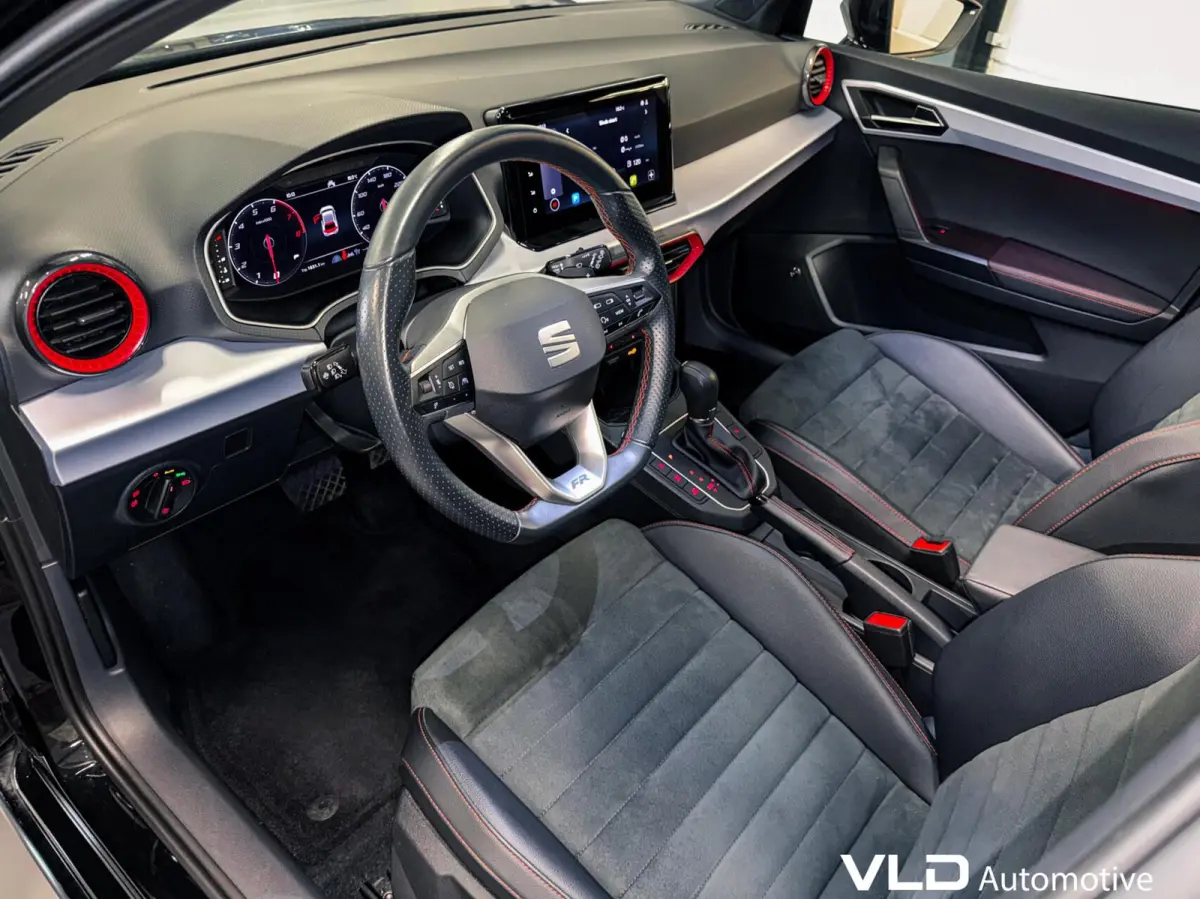 1.0 TSI FR LED PANO BEATS CAM CARPLAY ALCANTARA