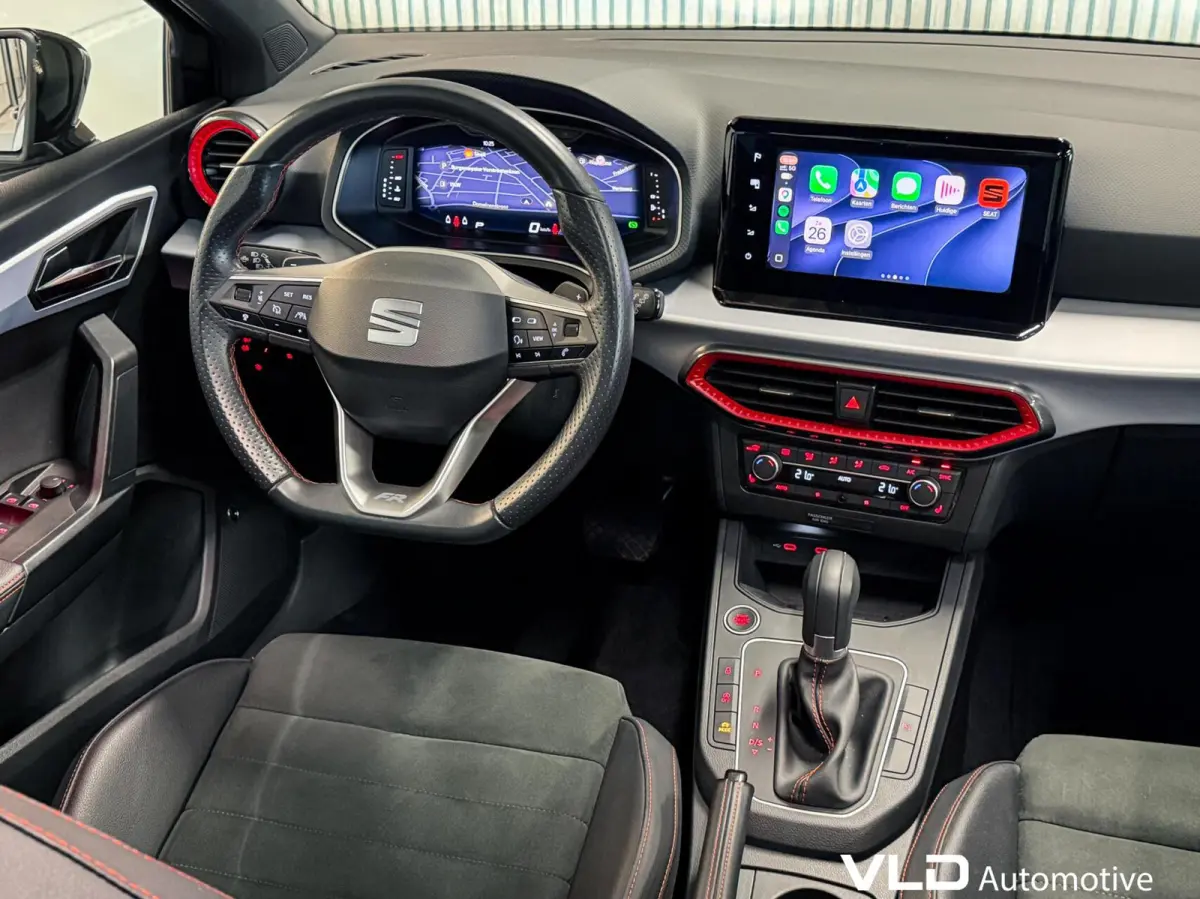 1.0 TSI FR LED PANO BEATS CAM CARPLAY ALCANTARA