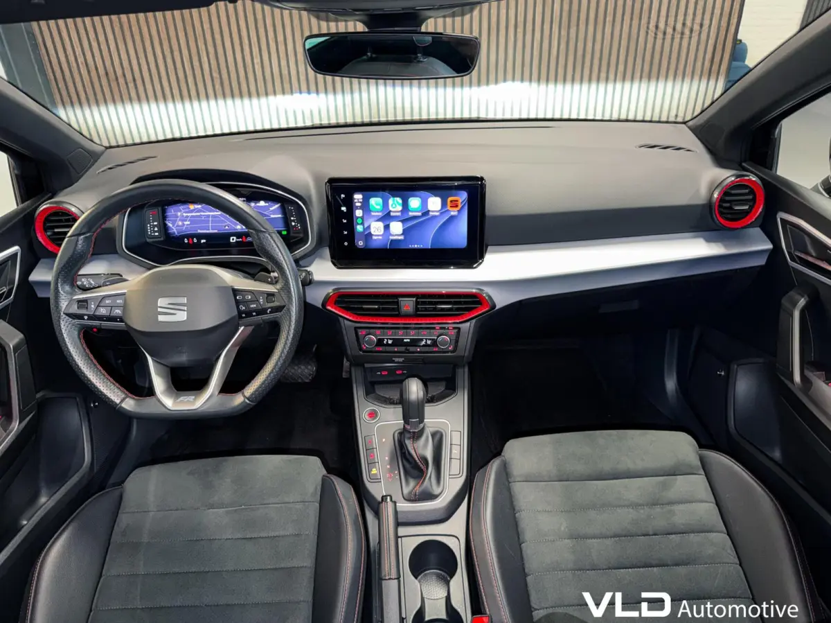1.0 TSI FR LED PANO BEATS CAM CARPLAY ALCANTARA