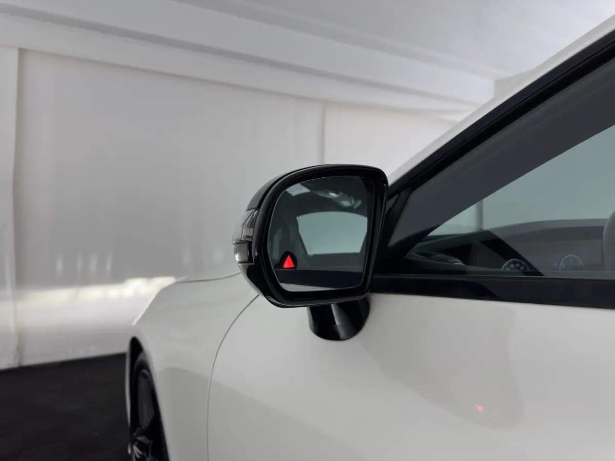 220 d AMG-Styling Premium Plus Aut. *PANO | LEATHER-MICROFIBRE | BURMESTER | ADAPTIVE-CRUISE | BLINDSPOT | MULTIBEAM-LED | MEMORY-PACK | TOPVIEW | KEYLESS | HEATED-SPORTSEATS | WIDESCREEN | 