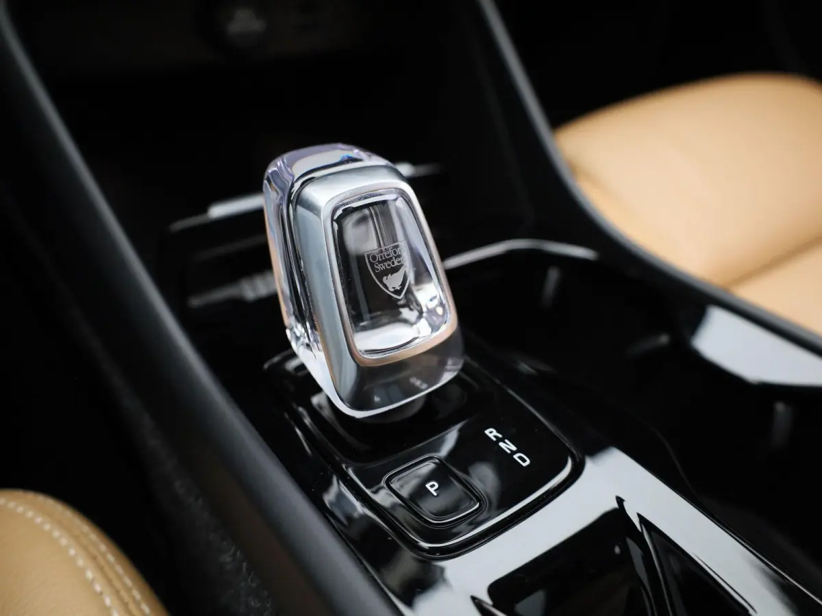 T4 PHEV Inscription Aut. | PANORAMADAK | LEER | CAMERA | TREKHAAK | STOELVERWARMING