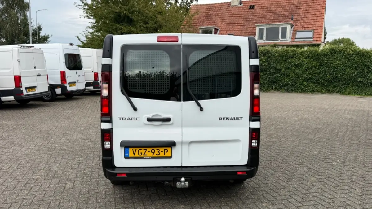 2.0 DCI 88KW 120PK EURO 6 NAVIGATIE/ AIRCO/ CRUISE CONTROL/ 100% DEALERONDERHOUDEN