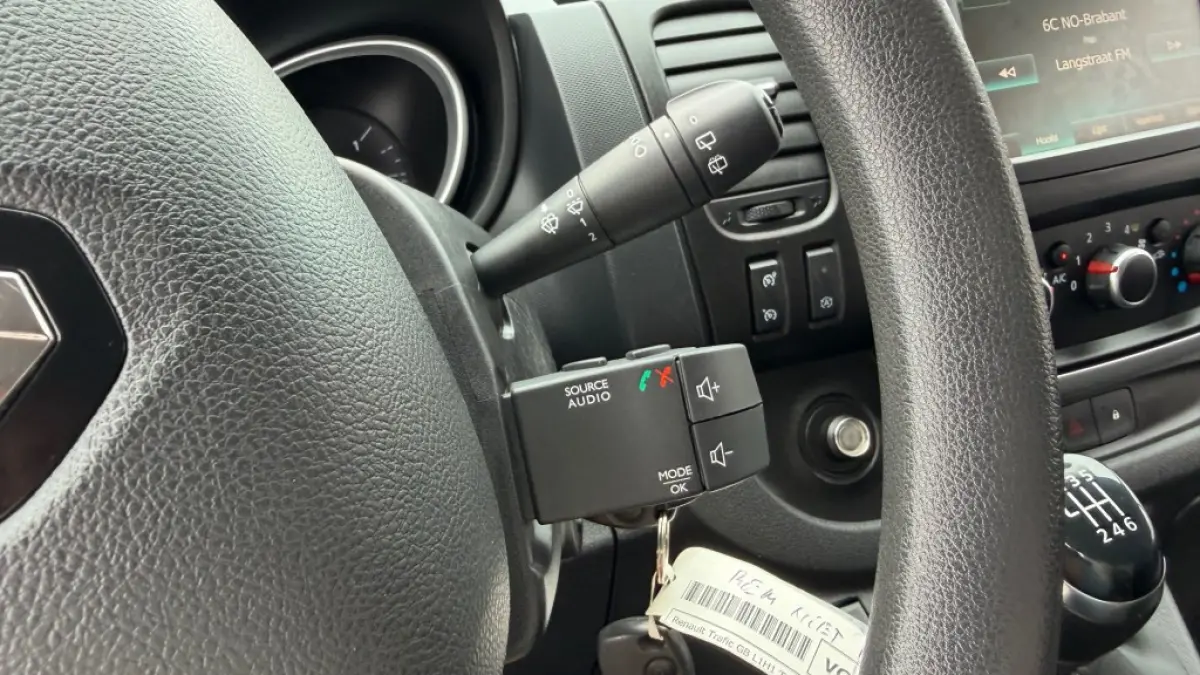 2.0 DCI 88KW 120PK EURO 6 NAVIGATIE/ AIRCO/ CRUISE CONTROL/ 100% DEALERONDERHOUDEN