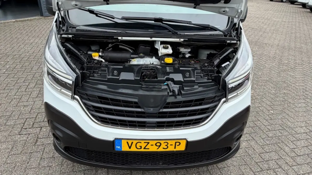 2.0 DCI 88KW 120PK EURO 6 NAVIGATIE/ AIRCO/ CRUISE CONTROL/ 100% DEALERONDERHOUDEN