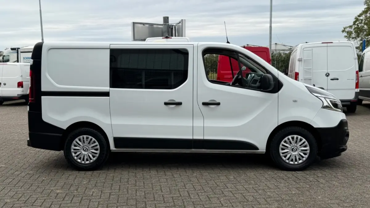 2.0 DCI 88KW 120PK EURO 6 NAVIGATIE/ AIRCO/ CRUISE CONTROL/ 100% DEALERONDERHOUDEN