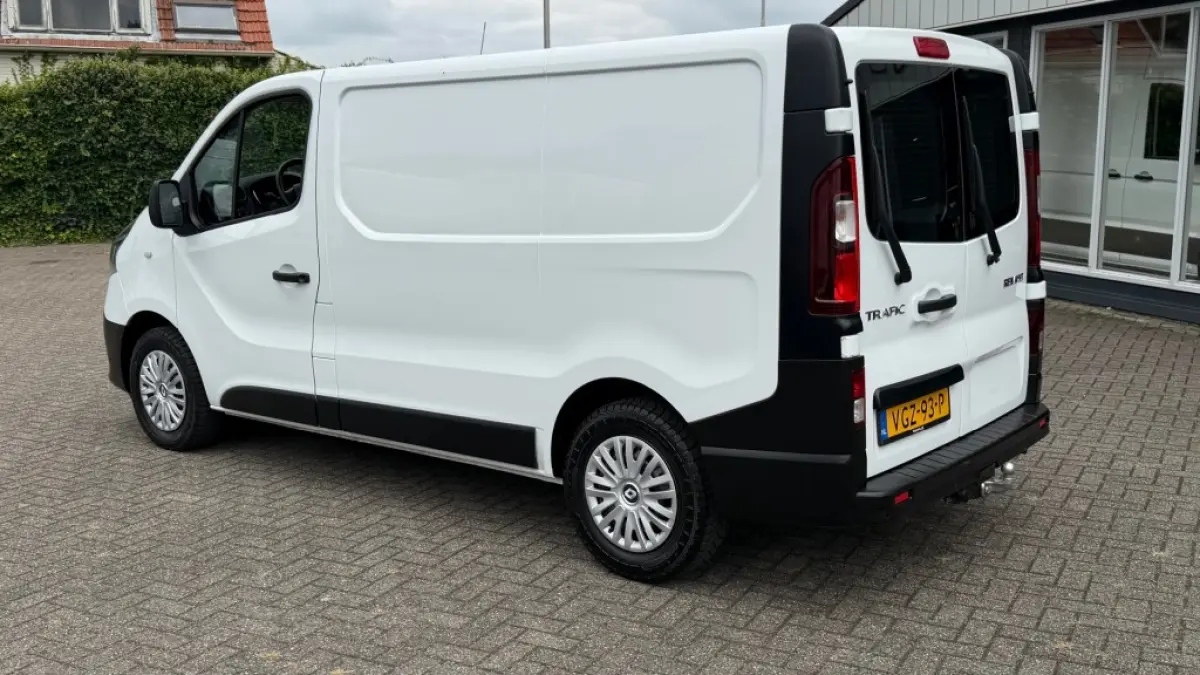 2.0 DCI 88KW 120PK EURO 6 NAVIGATIE/ AIRCO/ CRUISE CONTROL/ 100% DEALERONDERHOUDEN