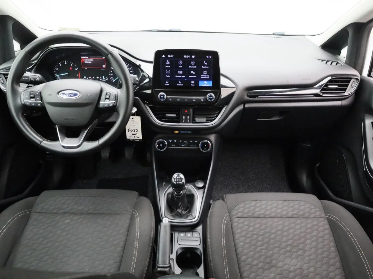 1.0 EcoBoost Hybrid Titanium | Cruise Control | Parkeersensoren Achter | Apple Carplay/Android Auto | Airco |