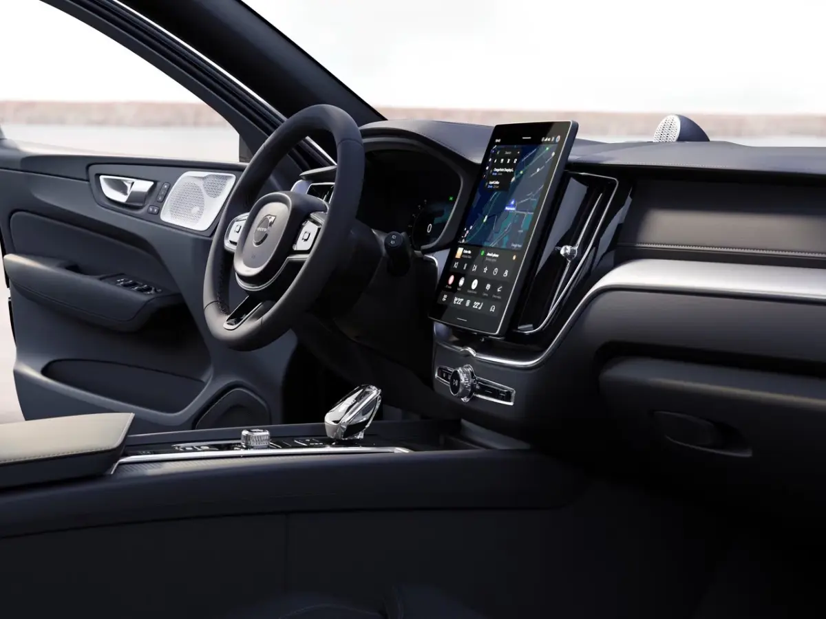 2.0 T8 Plug-in hybrid AWD Ultra Dark Exec. Ed. | Achterbank verwarmd | Bowers & Wilkins audiosysteem | Charcoal hemelbekleding