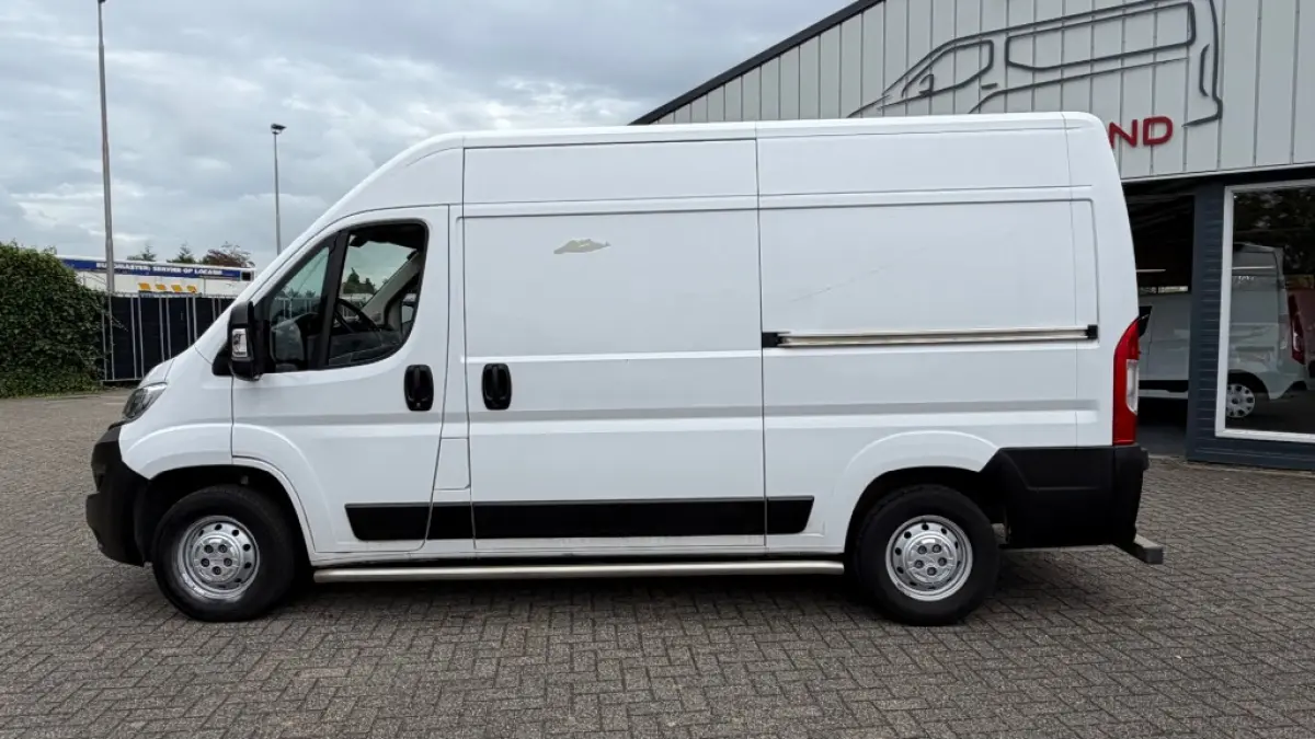 2.2D 103KW 140PK L2H2 EURO 6 APPLE CARPLAY/ CAMERA/ AIRCO/ CRUISE CONTROL/ 100% DEALERONDERHOUDEN