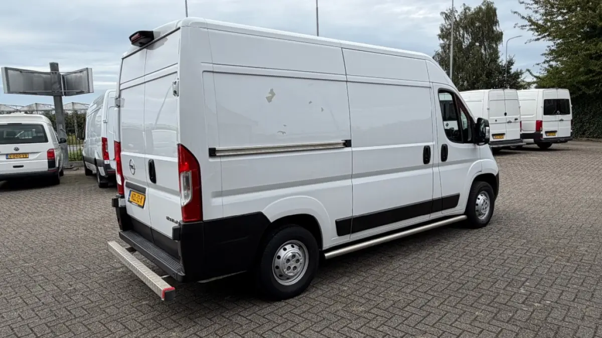 2.2D 103KW 140PK L2H2 EURO 6 APPLE CARPLAY/ CAMERA/ AIRCO/ CRUISE CONTROL/ 100% DEALERONDERHOUDEN