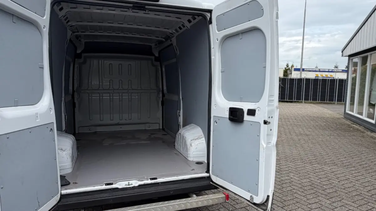 2.2D 103KW 140PK L2H2 EURO 6 APPLE CARPLAY/ CAMERA/ AIRCO/ CRUISE CONTROL/ 100% DEALERONDERHOUDEN