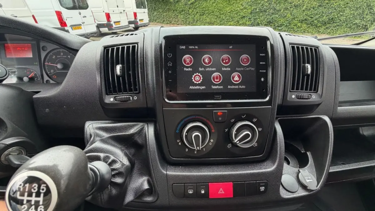 2.2D 103KW 140PK L2H2 EURO 6 APPLE CARPLAY/ CAMERA/ AIRCO/ CRUISE CONTROL/ 100% DEALERONDERHOUDEN