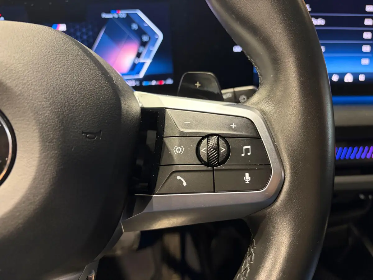 120 M Sport Design Edition Panoramadak | Stoelverwarming | Camera | Carplay