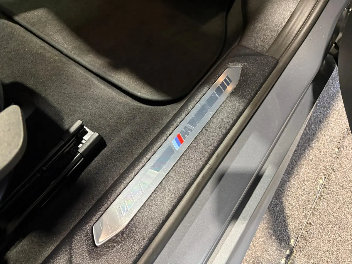 120 M Sport Design Edition Panoramadak | Stoelverwarming | Camera | Carplay