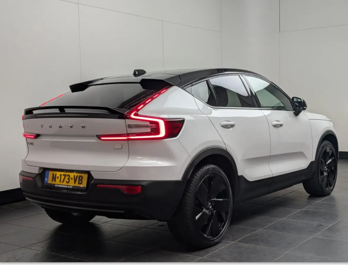 Recharge Twin Intro Edition 78 kWh | Trekhaak | 360° camera | Harman Kardon | Panoramadak | Stuur+Stoelverwarming |