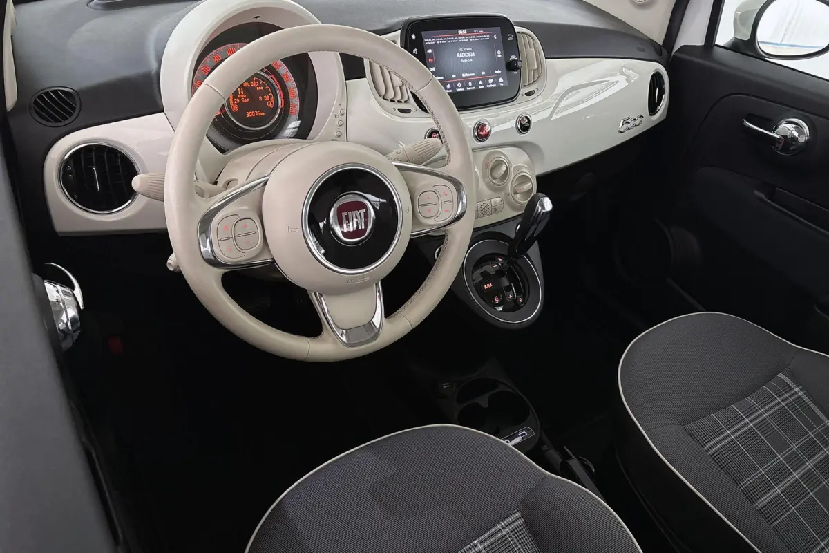 1.2 Lounge Automaat Apple CarPlay Cruise Control