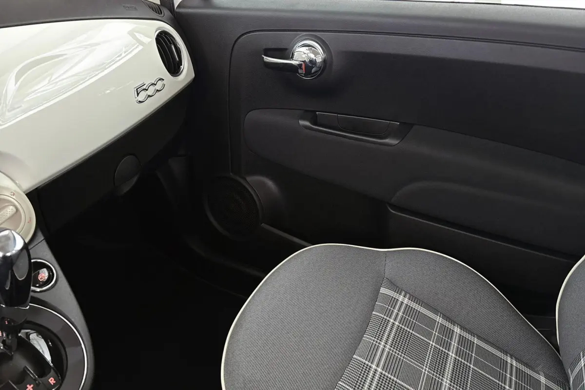 1.2 Lounge Automaat Apple CarPlay Cruise Control