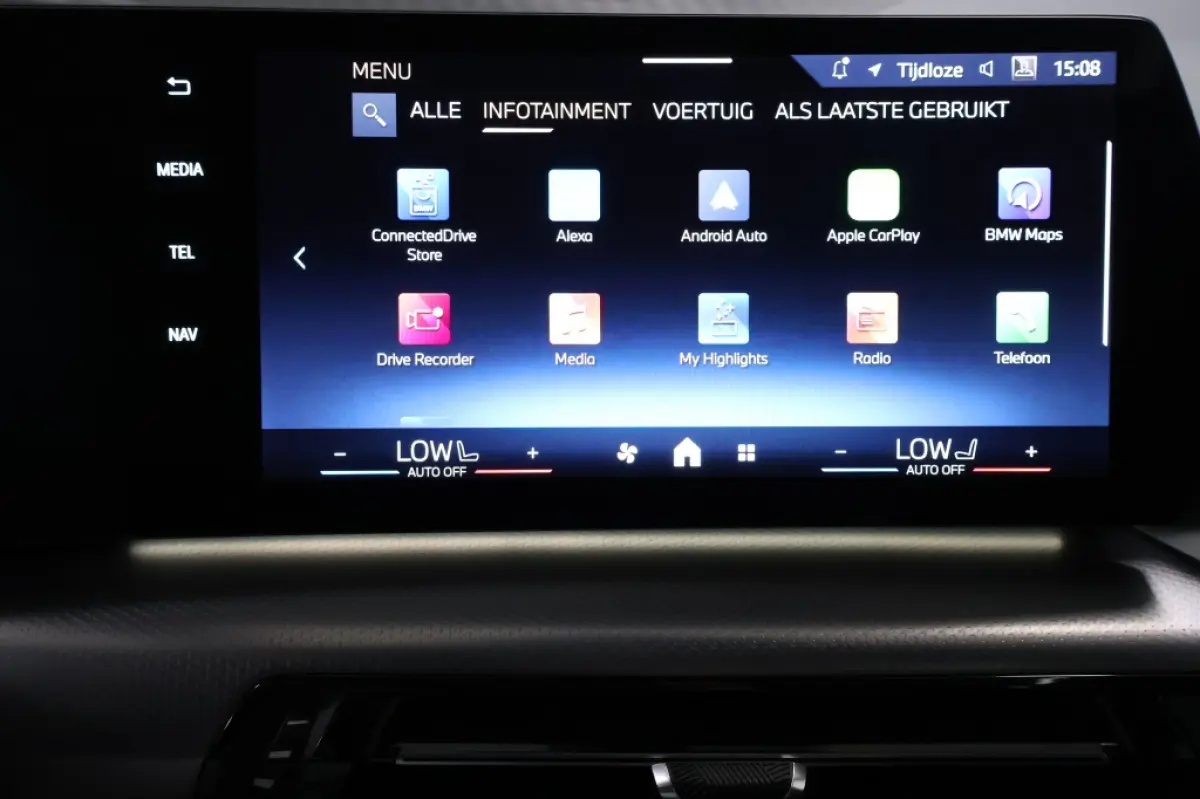 225e xDrive | M-Sport | Pano | HUD