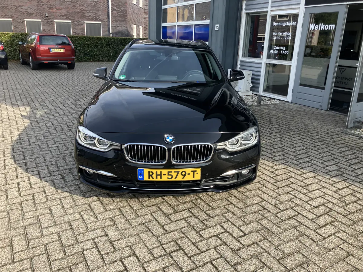 Corporate Lease High Executive | 2017 | Automaat | 123.000 KM NAP | Luxury Line