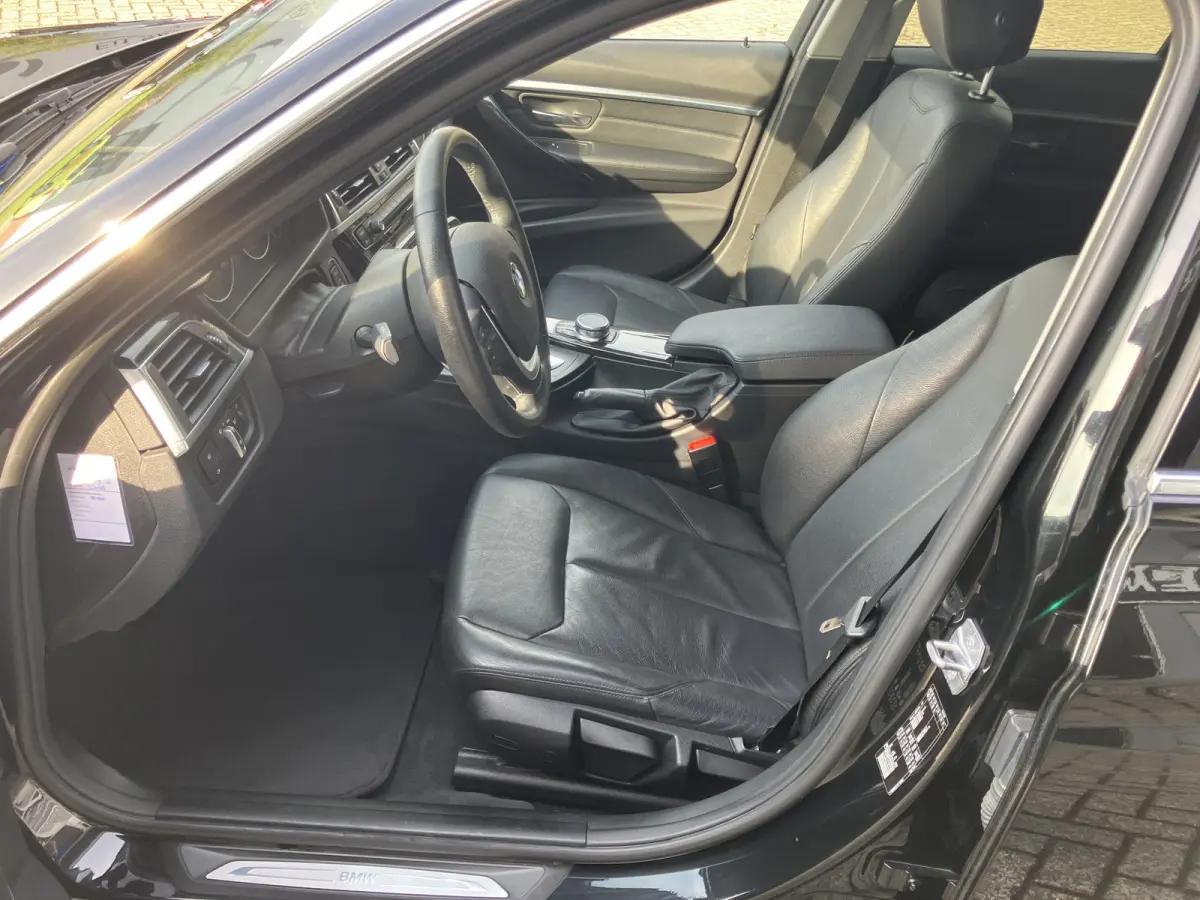 Corporate Lease High Executive | 2017 | Automaat | 123.000 KM NAP | Luxury Line
