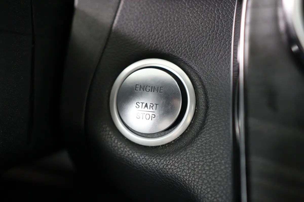180 Sport Edition | AFN TREKHAAK | CAMERA | AMG STYLING | ELEKTS STOELEN | STOELVERWARMING | NAVI