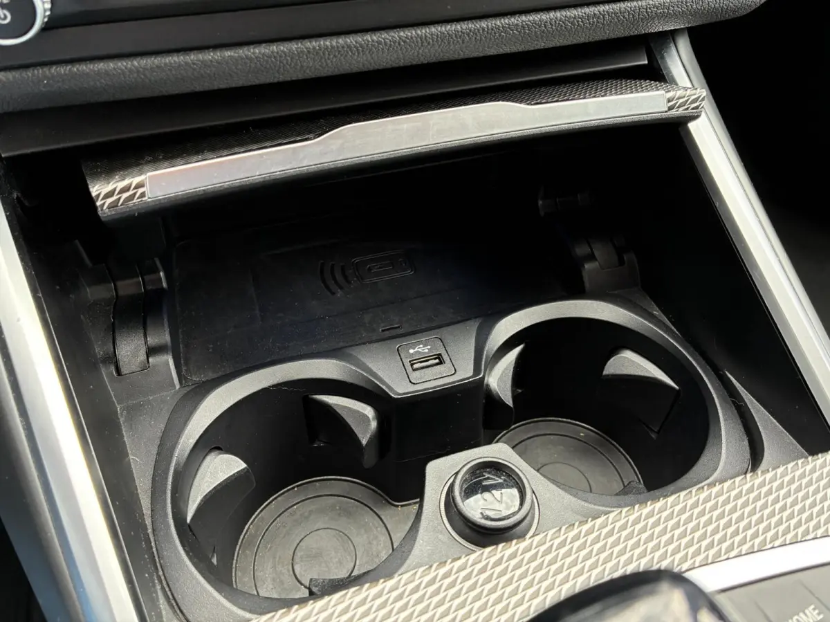 320e Automaat M Sport Led Carplay Schuifdak 2022 Vol Opties NL Auto 2 De Eigenaar Vol Opties Perfecte Staat Incl 12 Maanden Garantie