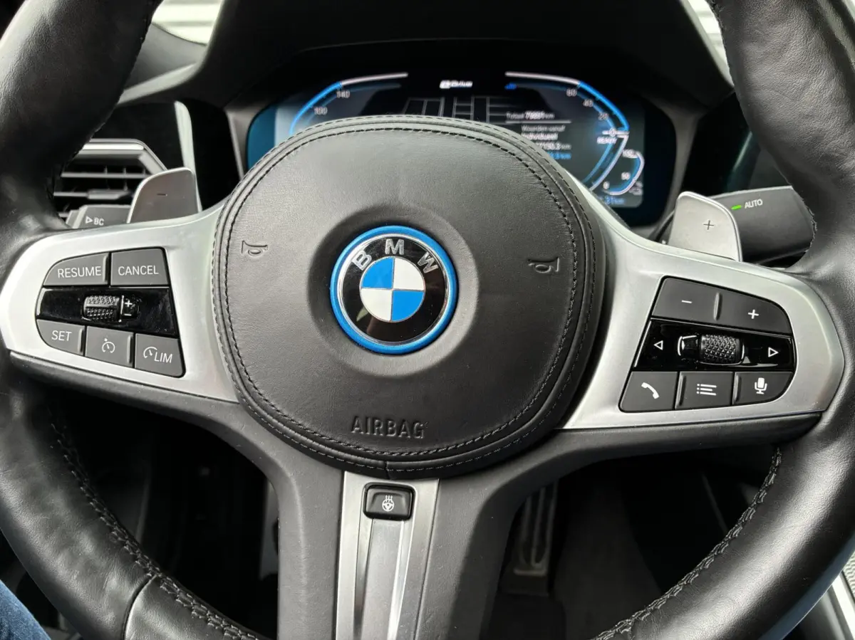 320e Automaat M Sport Led Carplay Schuifdak 2022 Vol Opties NL Auto 2 De Eigenaar Vol Opties Perfecte Staat Incl 12 Maanden Garantie