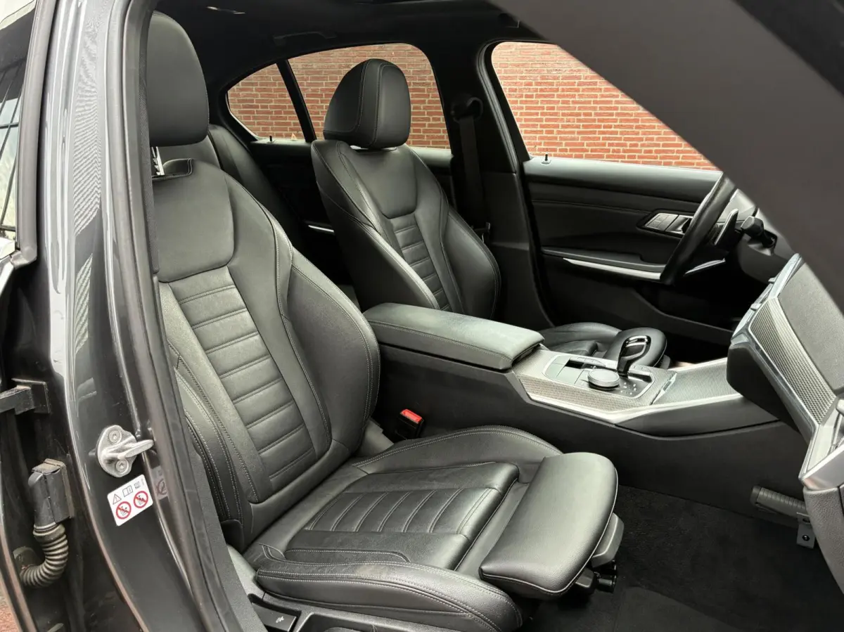 320e Automaat M Sport Led Carplay Schuifdak 2022 Vol Opties NL Auto 2 De Eigenaar Vol Opties Perfecte Staat Incl 12 Maanden Garantie
