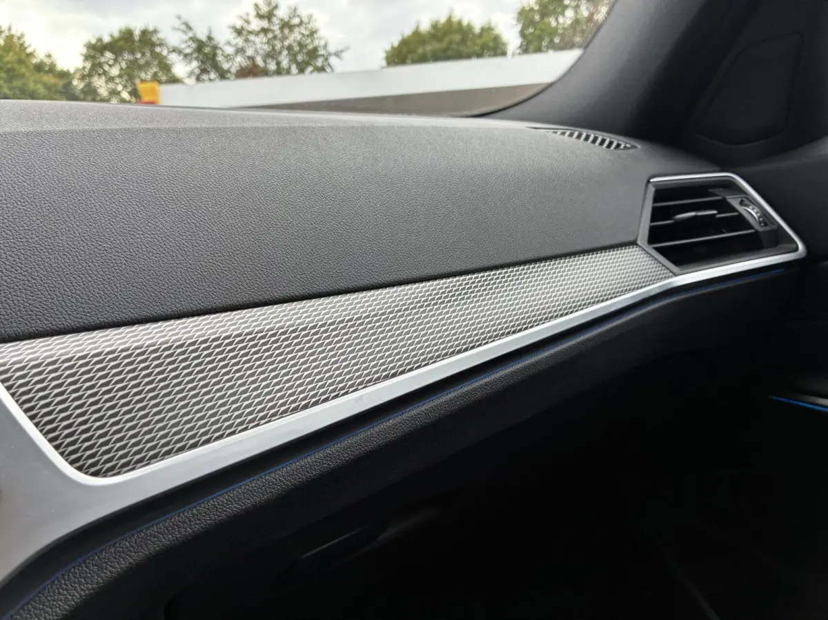 320e Automaat M Sport Led Carplay Schuifdak 2022 Vol Opties NL Auto 2 De Eigenaar Vol Opties Perfecte Staat Incl 12 Maanden Garantie