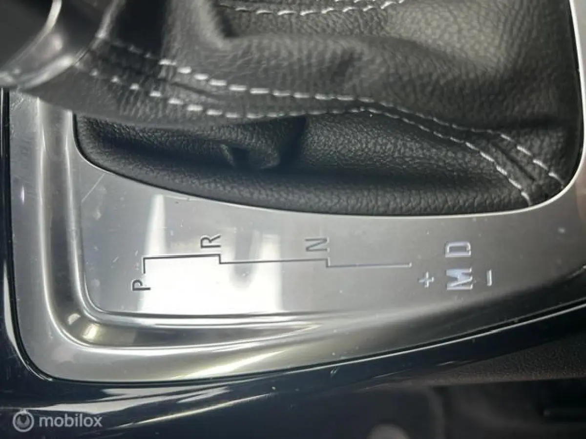 1.2 Turbo Elegance * AUTOMAAT * NAVI * CAMERA